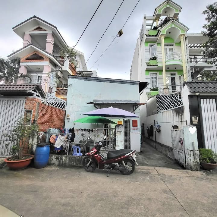 Đất Cát Lái 162m² giá 12.5 tỷ - Tặng dãy phòng trọ thu nhập 20 triệu/tháng!