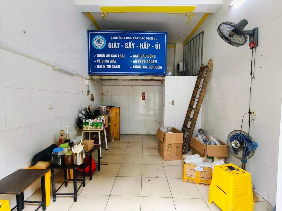 Mặt bằng kinh doanh tại ngõ 132 Cầu Diễn 20m² giá 3.5 triệu - Phù hợp vừa ở vừa kinh doanh!