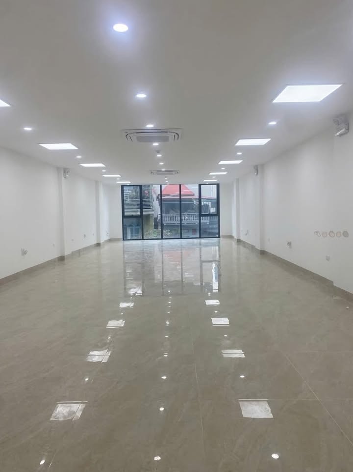 Sàn kinh doanh cho thuê phố Tô Vĩnh Diện, Thanh Xuân 120m² - Phù hợp mọi mô hình kinh doanh!
