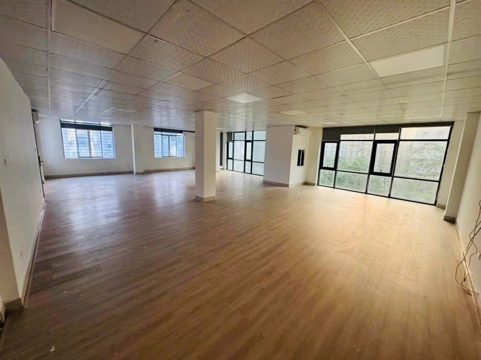 Sàn văn phòng cho thuê tại Mễ Trì, 160m² chỉ 27 triệu/tháng - Chính chủ giao dịch!