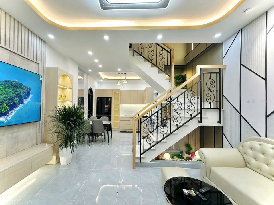 Nhà riêng Phan Xích Long, Phú Nhuận 33m² giá thỏa thuận - Căn góc 2 mặt hẻm thông thoáng!