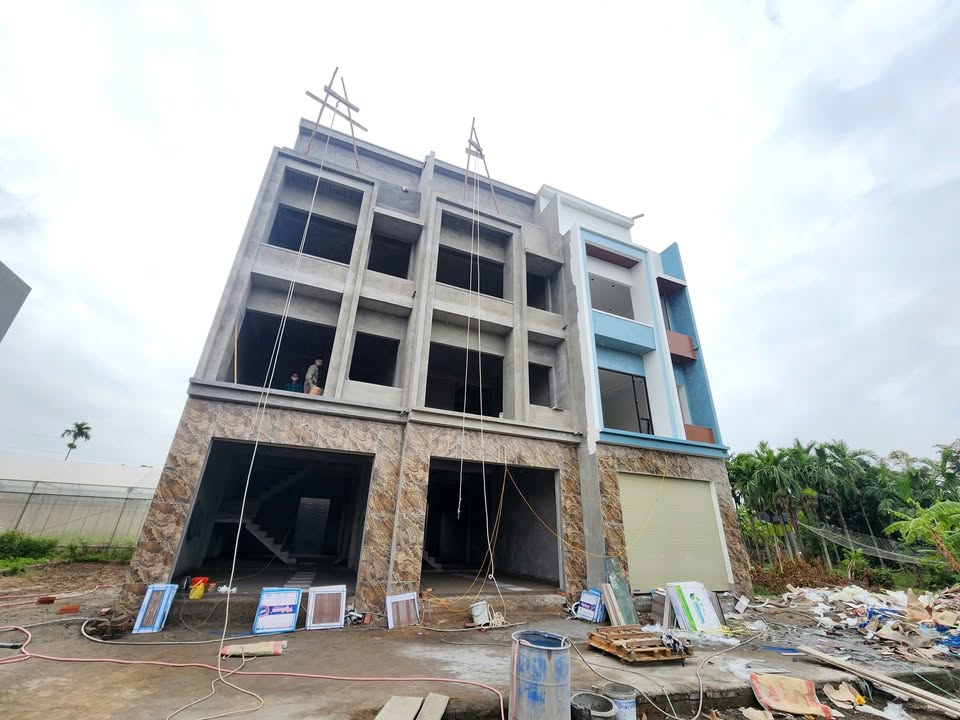 Nhà 3,5 tầng Đặng Cương 50m² giá 2.35 tỷ - Có gara ô tô trong nhà!