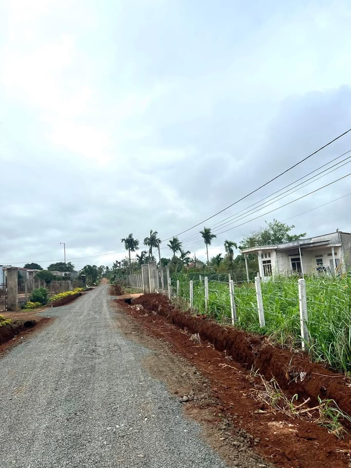 Đất nền Cư Bao, Buôn Hồ 60m² giá 2.31 tỷ - Lô góc 2 mặt tiền, sổ hồng chính chủ!