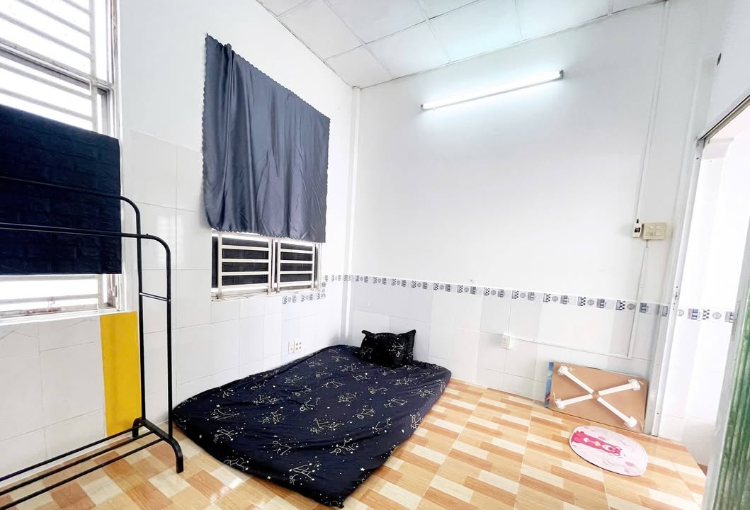 Phòng cho thuê tại 11/4 Ngô Văn Sở, Tân An, Ninh Kiều - Giá chỉ 3.8 triệu/tháng!