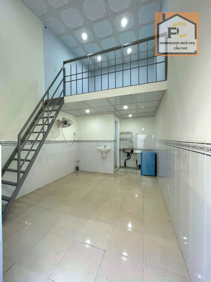 Phòng trọ Nguyễn Văn Cừ, Ninh Kiều 2.3 triệu - Gần Đại Học Y Dược và CĐ Y Tế!