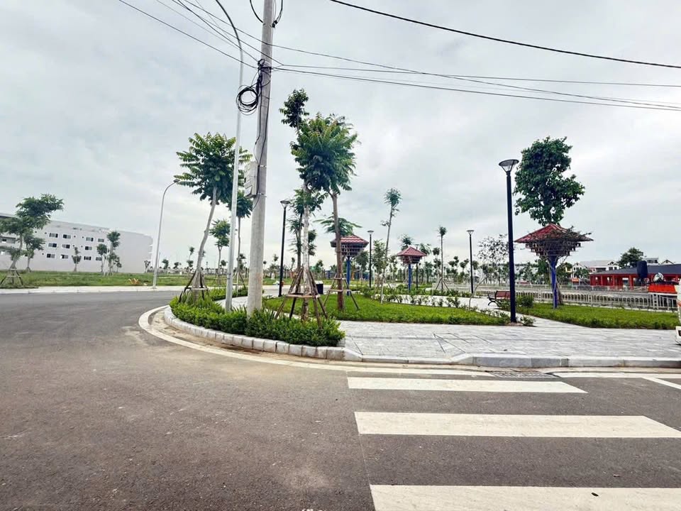 Đất nền Thôn Riễu, Dĩnh Trì 89m² giá 2 tỷ - Vị trí đắc địa, tiện ích đầy đủ!