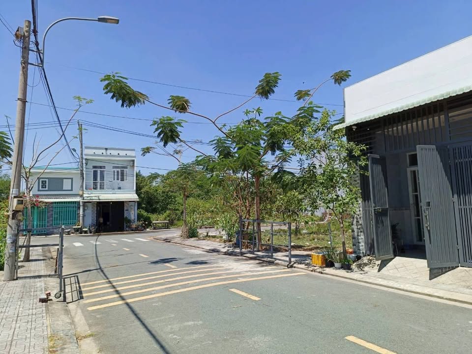 Đất nền dự án vn1234 đường 8 Long Phước 56,6m² giá 2,45 tỷ - Cơ hội đầu tư hấp dẫn!