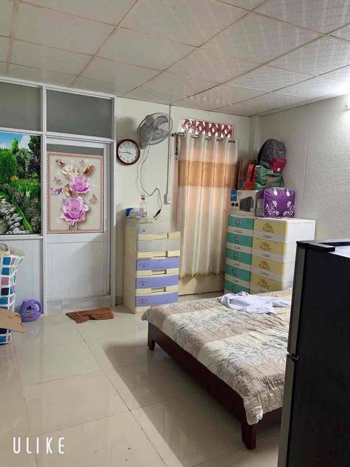 Nhà hẻm Âu Cơ, Phú Trung, Tân Phú 36m² giá 3.9 tỷ - Sổ hồng riêng, gần trung tâm!