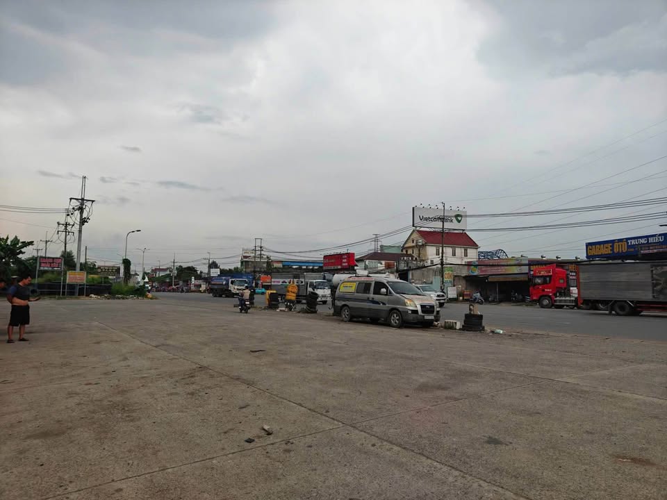 Cho thuê Kho Bãi Mặt Tiền QL.51 Biên Hòa 9000m² - Pháp lý chuẩn, PCCC nghiệm thu!