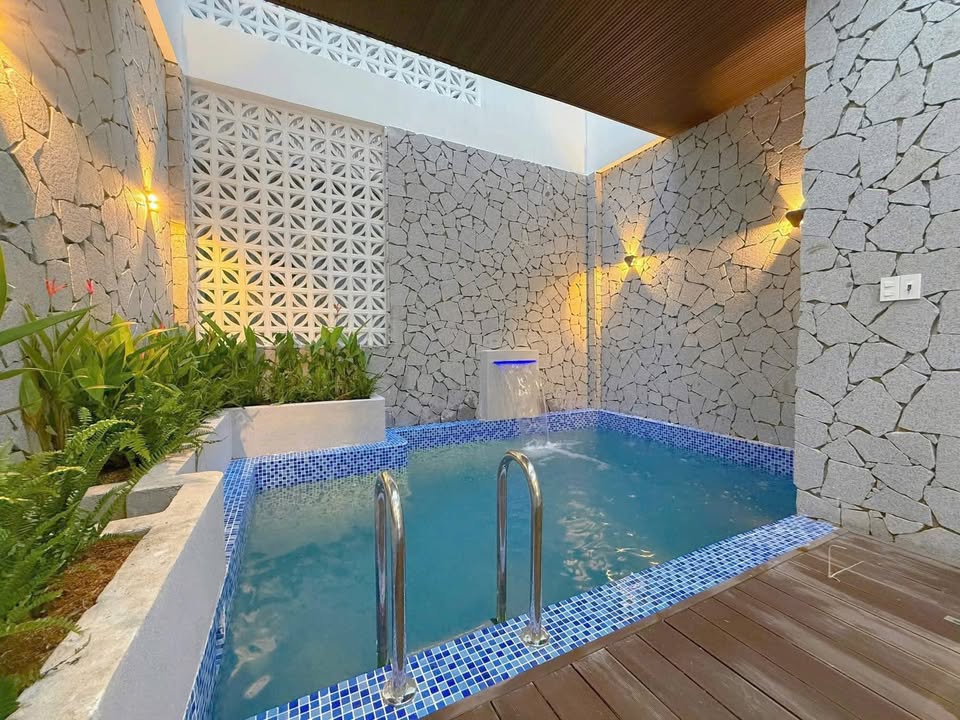 Villa House gần Biển Mỹ Khê - Sơn Trà Đà Nẵng 75m² giá 15 tỷ - Thiết kế hiện đại, hồ bơi sang trọng!