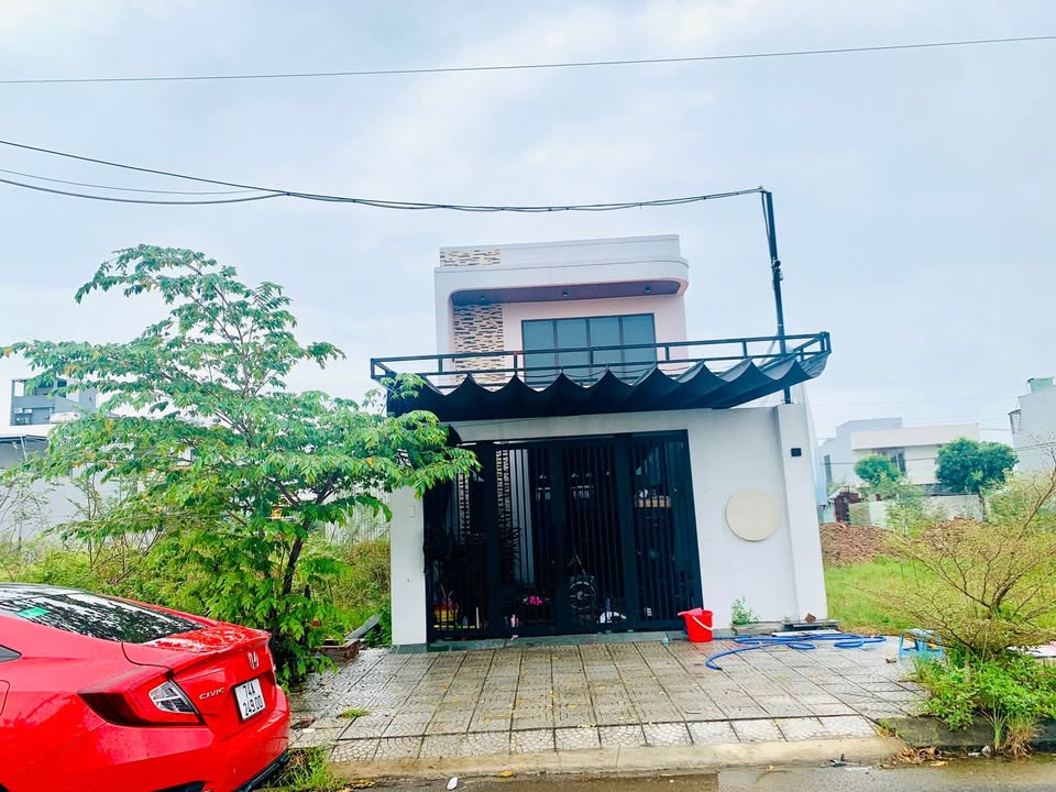 Nhà 2 tầng đẹp Võ Chí Công, Hòa Quý 111m² giá 6.2 tỷ - Đầu tư sinh lời ngay!