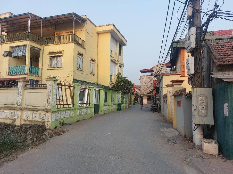 Đất nền Đức Giang Hoài Đức 54m² giá 5 tỷ - Không quy hoạch, ô tô tải đỗ cửa!