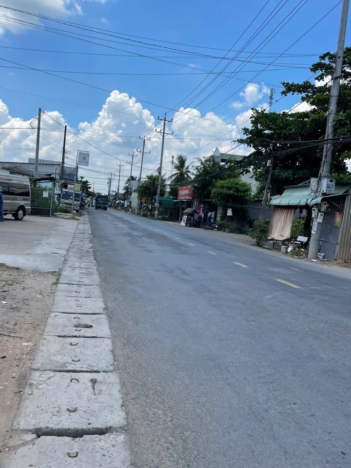 Đất nền 700m² tại mặt tiền tỉnh lộ 876, Châu Thành - Đầu tư sinh lời tuyệt vời!