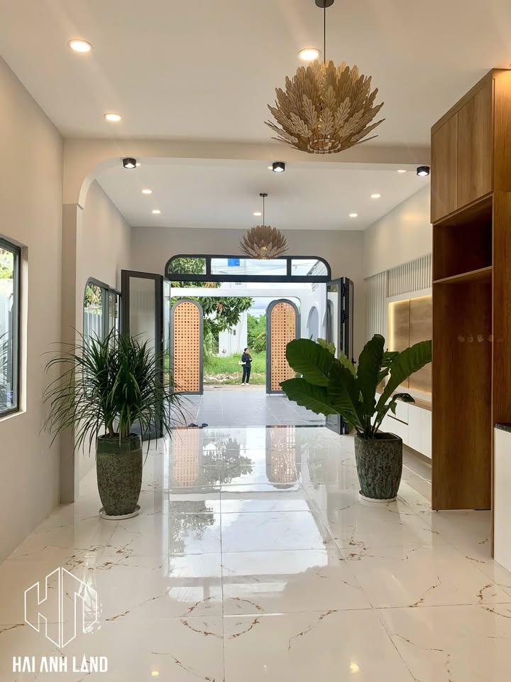 Nhà mặt tiền Ngỗ Sĩ Liên, Rạch Giá 155m² giá 3.3 tỷ - Thiết kế hiện đại, không gian thoáng mát