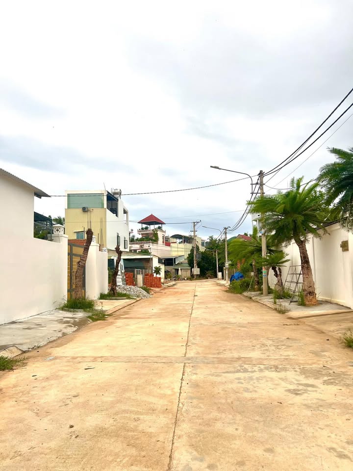 Đất thổ cư đường Hồ Xuân Hương, Bồng Sơn 95m² - Giá tốt chỉ 1 tỷ!