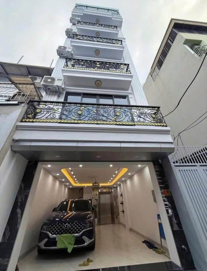 Nhà lô góc Ngọc Thụy Long Biên 50m² giá thương lượng - Chỉ việc xách vali về ở!