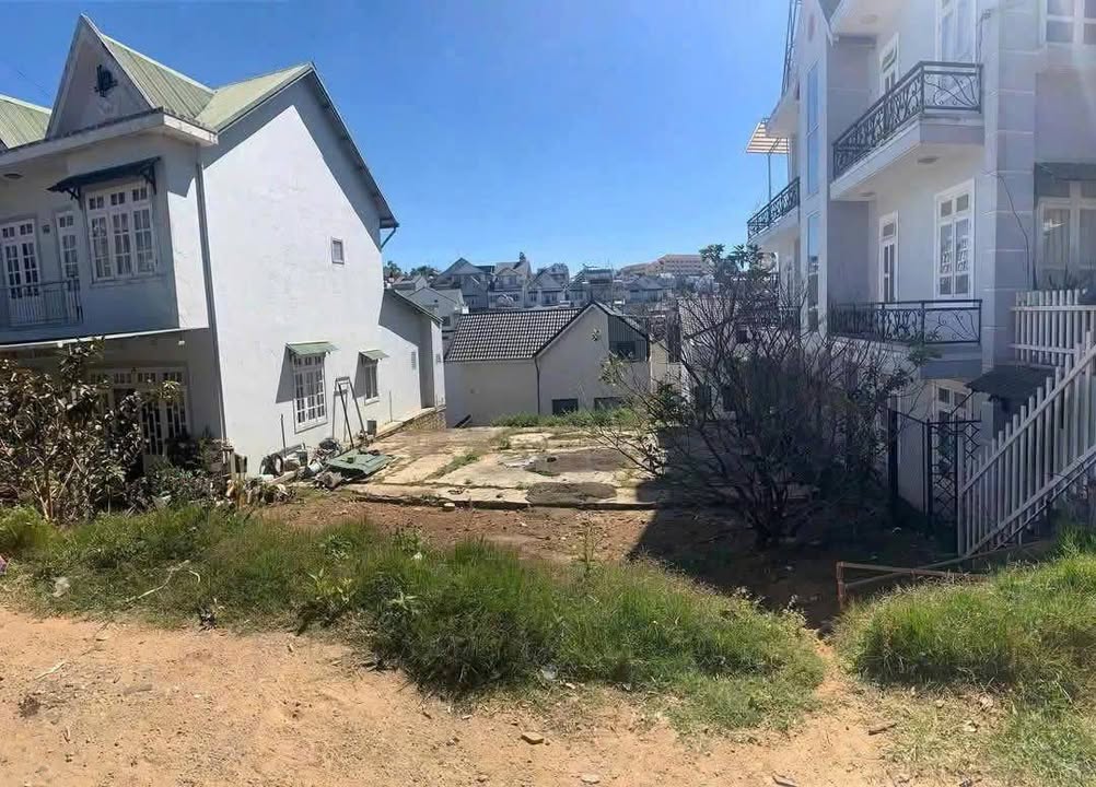 Đất biệt thự đường Cao Thắng, Đà Lạt 300m² giá 14.5 tỷ - Cơ hội đầu tư tuyệt vời!