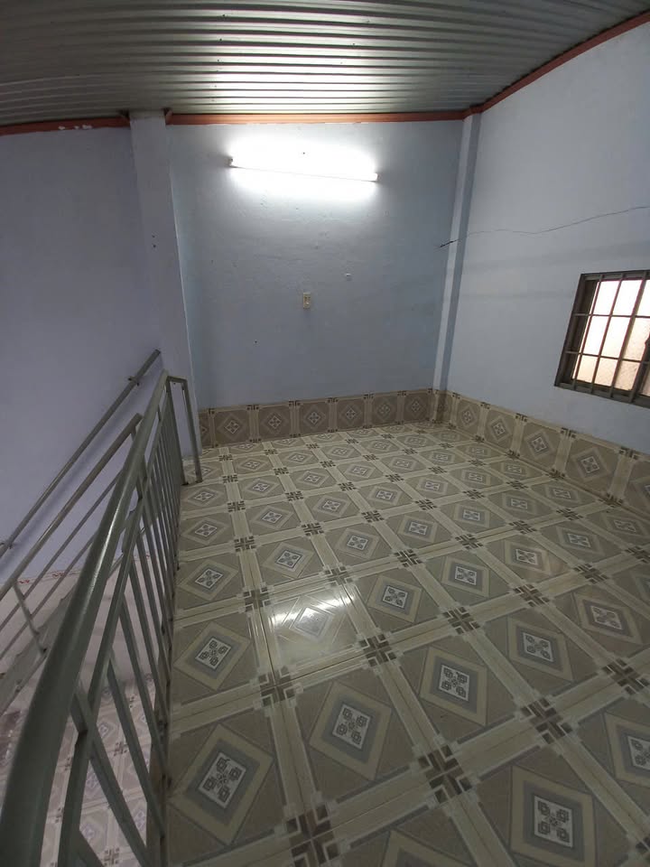 Phòng cho thuê tại 119 Hoàng Diệu, 45m² chỉ 1.6 triệu - Yên tĩnh, thoáng mát!