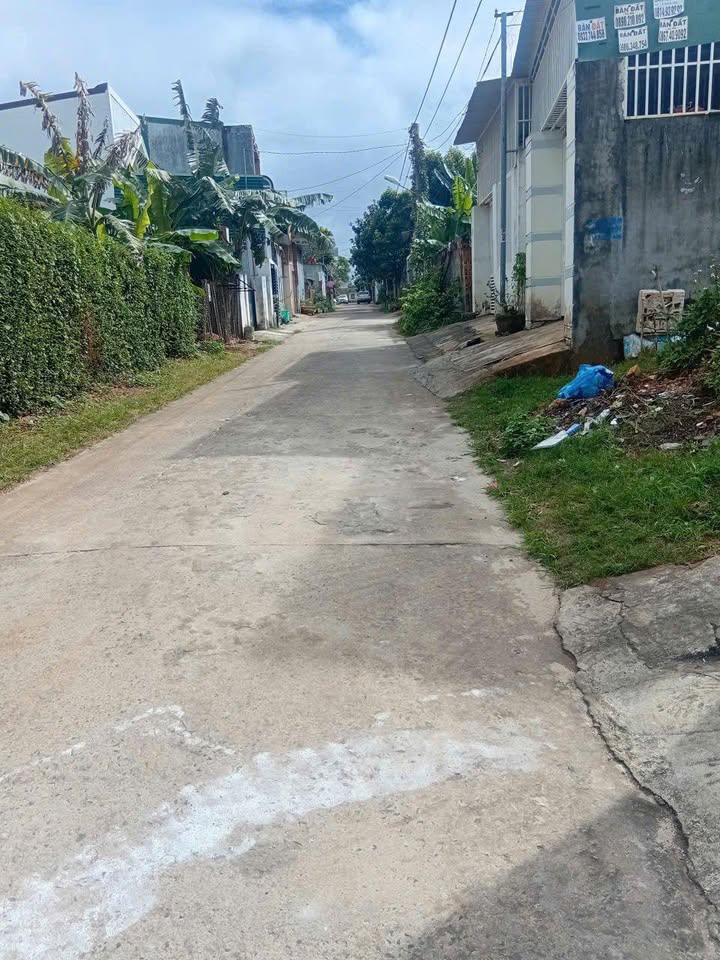 Đất hẻm đường Mai Hắc Đế, Buôn Ma Thuột 110m² giá 2.65 tỷ - An ninh tốt, tiện ích đầy đủ!