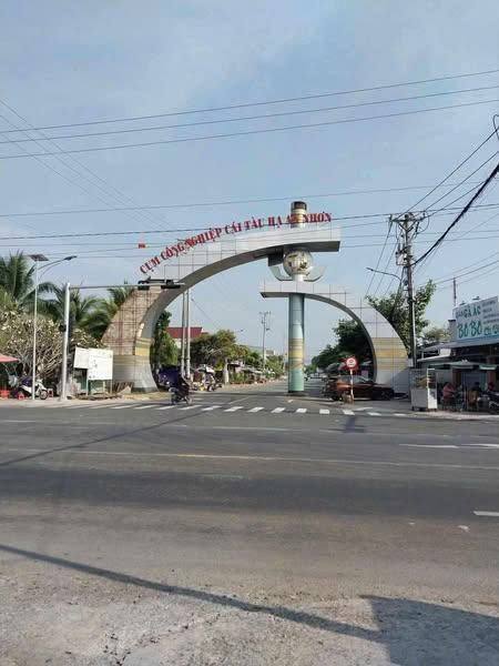 Nhà bán KDC Cụm Công Nghiệp An Nhơn 144m² giá 1.5 tỷ - Đường ô tô thoải mái!