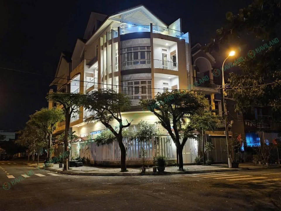 Nhà nguyên căn 6PN đường Nguyễn Đức Thuận 40 triệu - Phù hợp cho gia đình lớn hoặc văn phòng