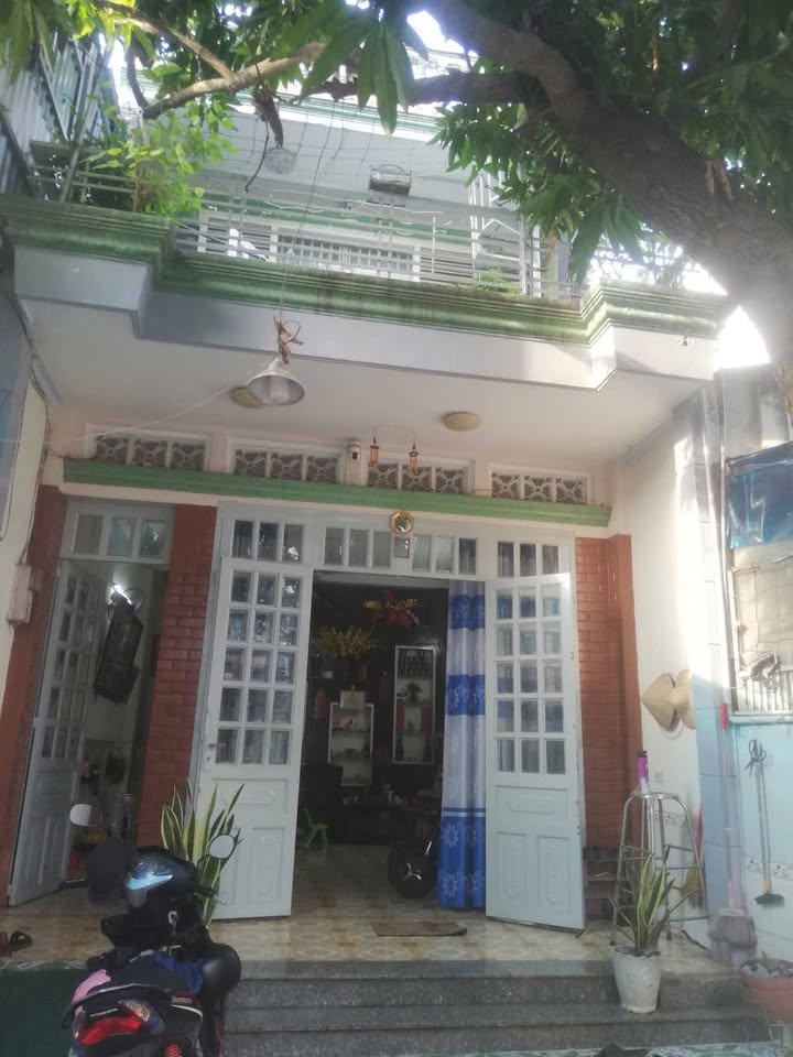 Nhà mặt tiền đường TA10, quận 12, 120m² giá 7.2 tỷ - Chính chủ bán gấp!
