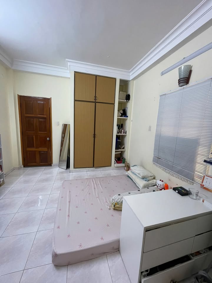 Phòng cho nữ ở ghép tại Bình Thạnh 4.75 triệu - Tiện nghi đầy đủ và thoáng mát!