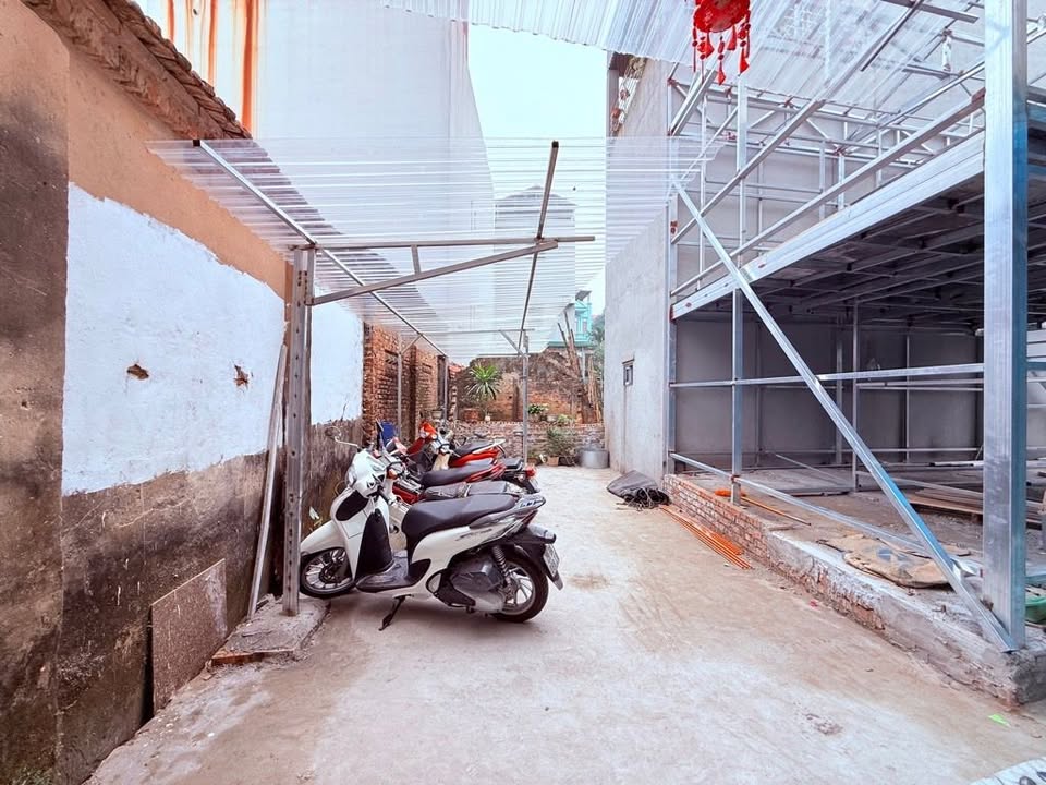 Nhà phố Phúc Lợi, Long Biên 33.5m² giá 4.98 tỷ - Sổ đỏ vuông vắn, xây nhà đẹp!