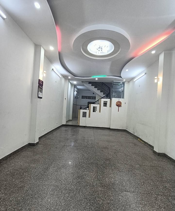 Nhà mặt tiền Lê Duy Đình, Thanh Khê 67.5m² giá 7.9 tỷ - Đầu tư sinh lời tuyệt vời!