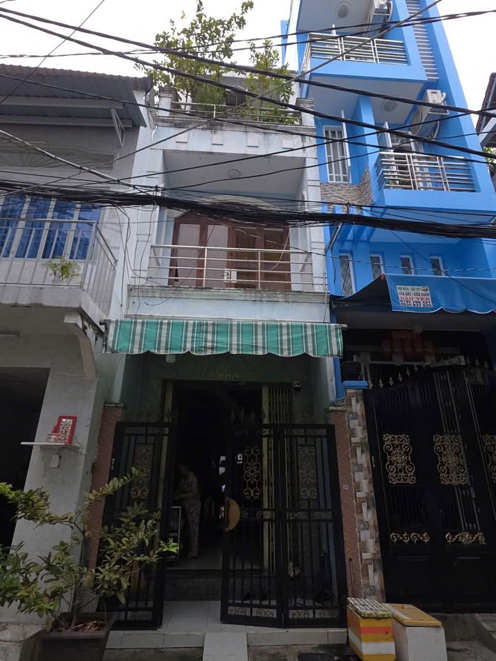 Nhà hẻm xe hơi đường Phú Thọ, Quận 11, 31.5m² - Cơ hội đầu tư hiếm có!