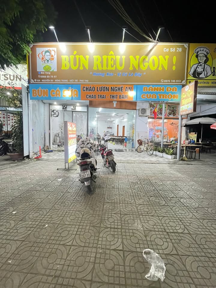 Cho thuê quán Bún Riêu 275m² tại 104 Nguyễn Du - Diện tích rộng, thiết kế hiện đại!