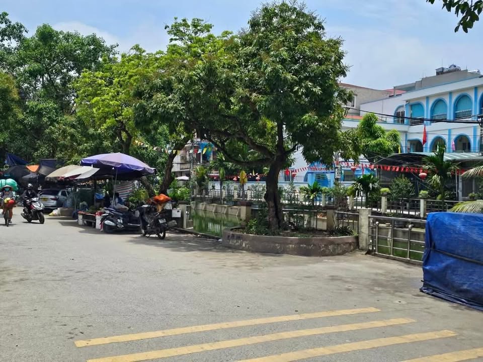 Đất Đa Sỹ Hà Đông 56m² giá 7.3 tỷ - Ô tô đỗ tận nơi!