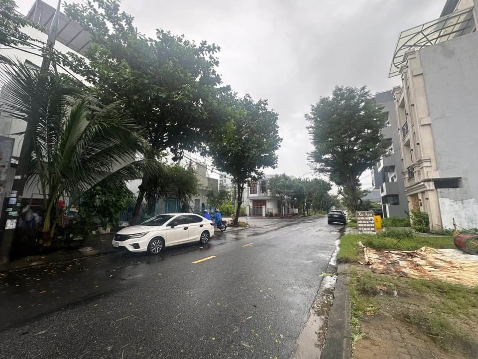 Đất mặt tiền Nguyễn Xiển, Đà Nẵng 197m² giá 19 tỷ - Cơ hội vàng sát biển Sơn Thủy!