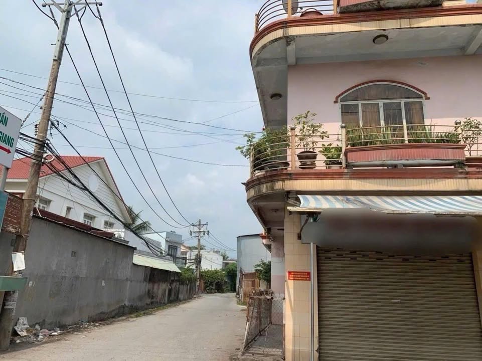 Bán nhà góc 2 mặt tiền Trần Hưng Đạo, Mỹ Thới 698m² - Đầu tư lý tưởng cho kinh doanh!