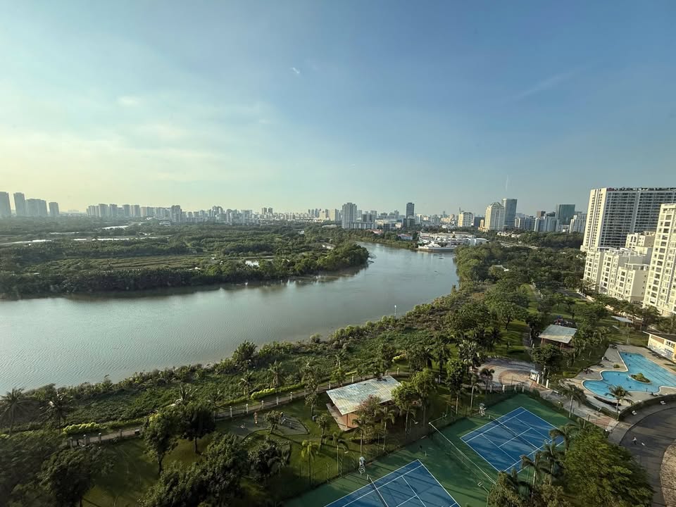 Căn hộ Riverside Residence Quận 7 130m² - Căn góc view sông đẹp mê ly!