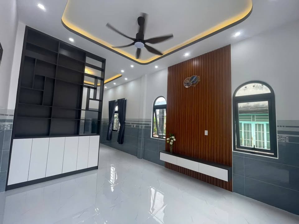 Nhà phố Trảng Bàng 100m² giá 1.3 tỷ - Sẵn sàng vào ở ngay!