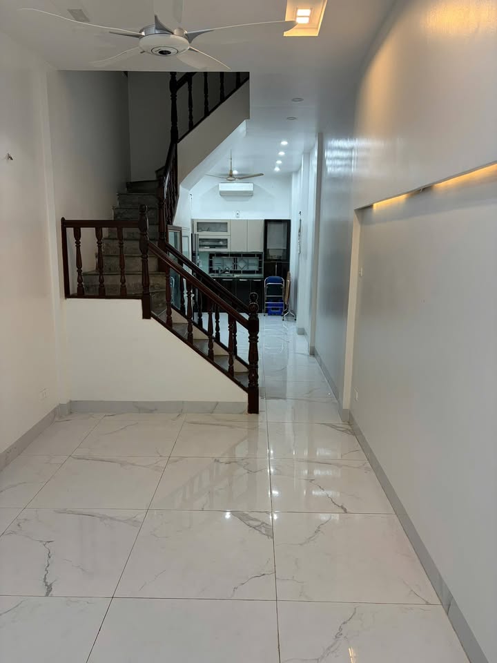 Nhà cho thuê tại Cầu Giấy 50m² - Full nội thất, sẵn sàng vào ở ngay!