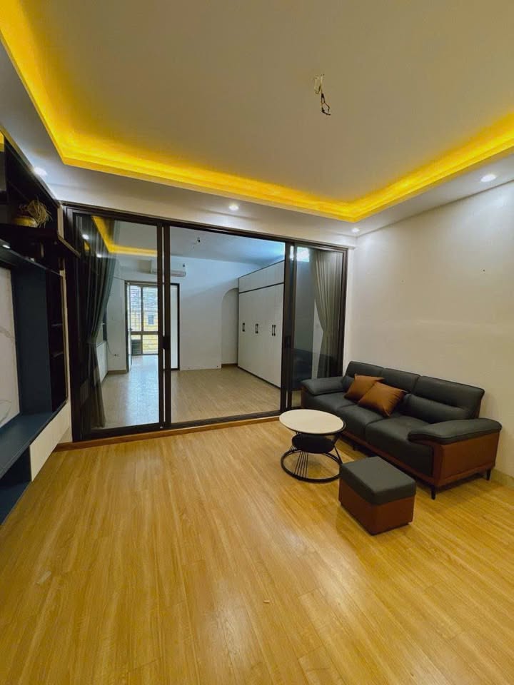 Căn hộ chung cư A6 Giảng Võ 55m² giá 10 triệu - Chính chủ cho thuê lâu dài!