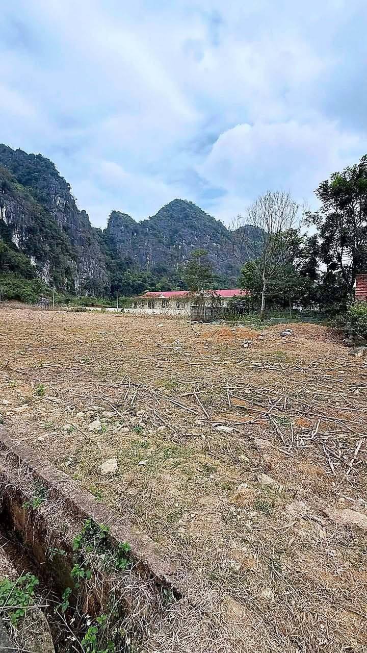 Đất thổ cư Chiềng Ngần Sơn La 265m² giá 400 triệu - Vị trí đẹp ngay trường nghệ thuật!