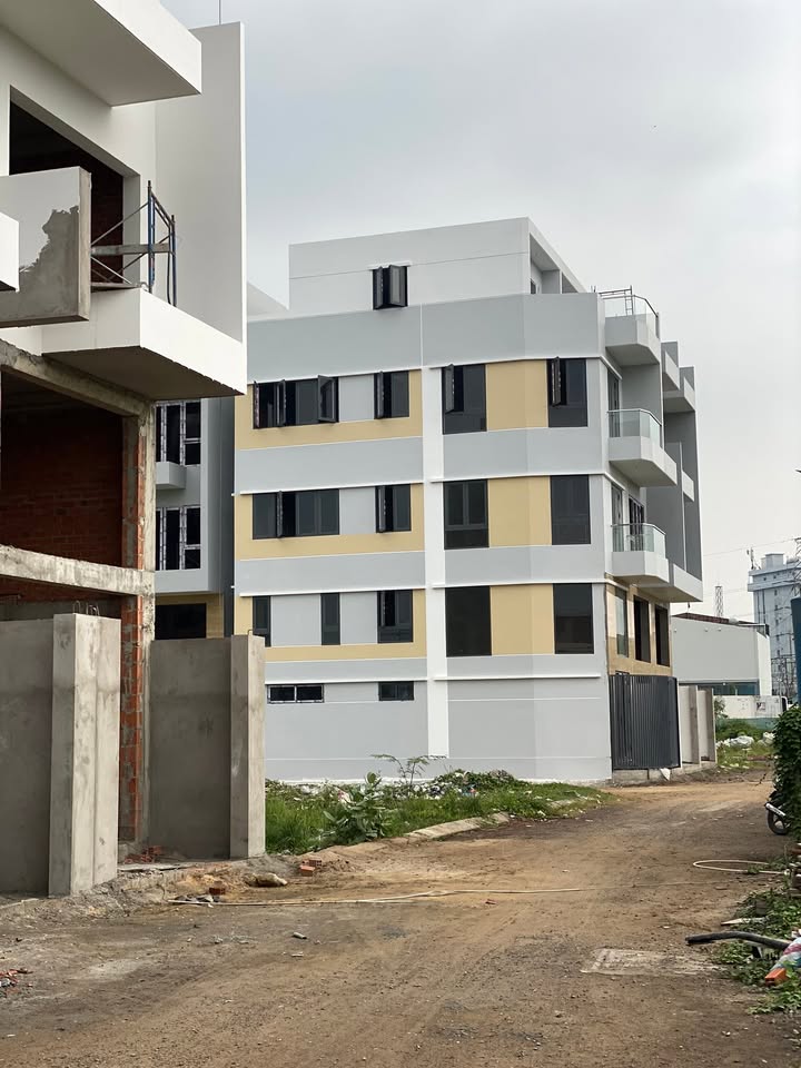 Nhà phố 53m² tại đường Ngô Chí Quốc, Thủ Đức - Giá 4.82 tỷ, thương lượng!