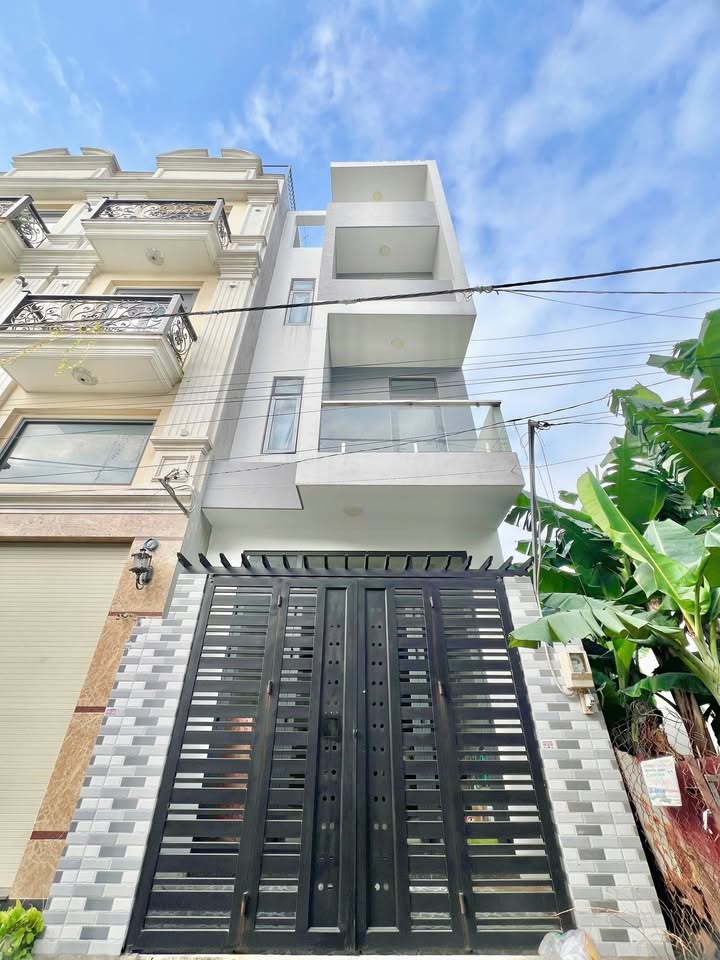Nhà 4 tầng Đường Số 182, Tăng Nhơn Phú A, Quận 9, 52m² - Giá 5.99 Tỷ, Hẻm Xe Hơi!