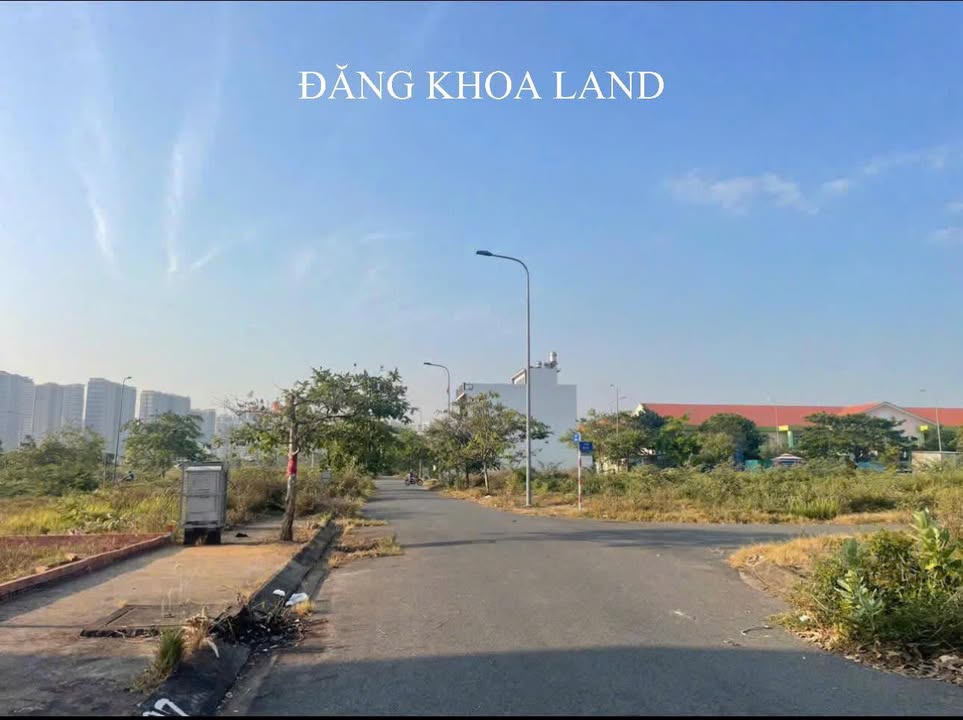 Đất Long Bình Thủ Đức 160m² giá 8.9 tỷ - Ô tô vào tận nơi, khu dân cư hiện hữu!