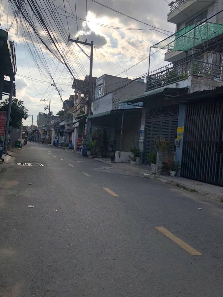 Nhà mặt tiền đường Vũng Việt, Dĩ An 300m² giá 7 tỷ - Tiềm năng sinh lời cao!