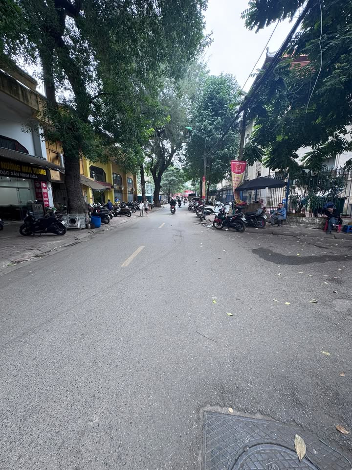 Mặt phố Hoàng Ngân, Thanh Xuân 58m² giá 25 tỷ - Kinh doanh sầm uất!