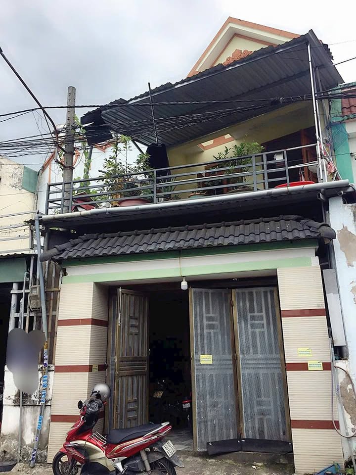 Nhà mặt tiền đường nhựa Tân Khánh 40m² giá chỉ 9xx - Kinh doanh thuận lợi!