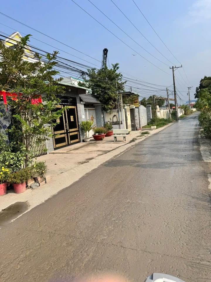 Đất thổ cư 100% xã Thanh Phú Bến Lức 446m² - Gần sông An Thạnh, giá chỉ 4.7 tỷ!