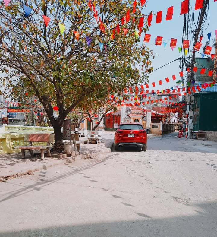 Nhà phố Quang Tiến, Đại Mỗ 42m² giá 7.55 tỷ - Thiết kế hiện đại, ô tô đỗ cửa!