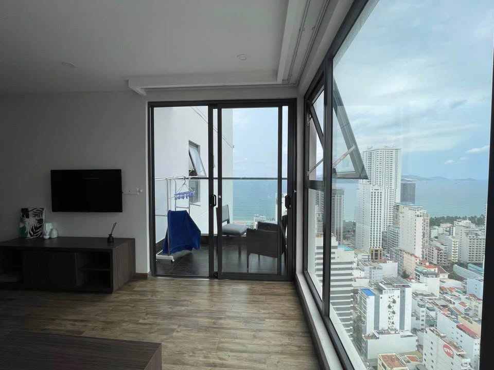 Căn hộ Virgo Nha Trang 71m² giá 18 triệu - Căn góc view biển chỉ 200m đến bãi biển!