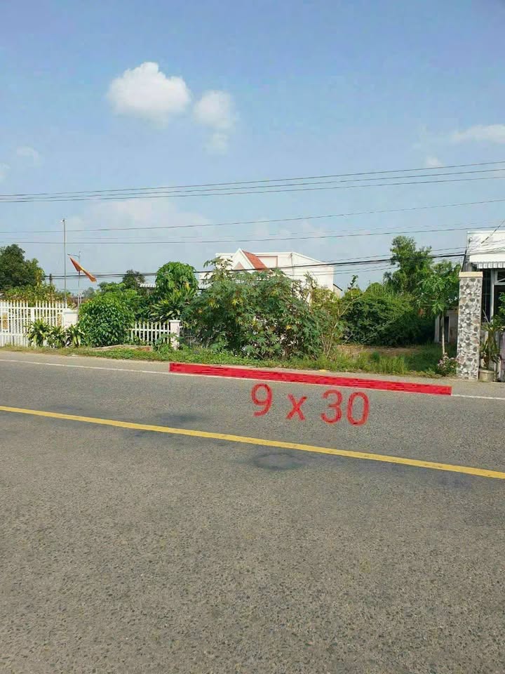 Bán đất thổ cư mặt tiền đường 944, xã An Thạnh Trung, huyện Chợ Mới - Giá chỉ 1.3 tỷ