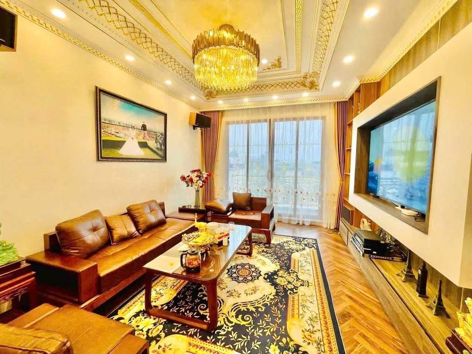 Nhà phố Đống Đa 44m² giá 10 tỷ - Sẵn sàng vào ở ngay!